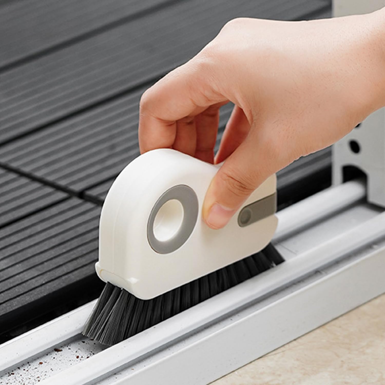 Window Track/Groove Cleaning Brush